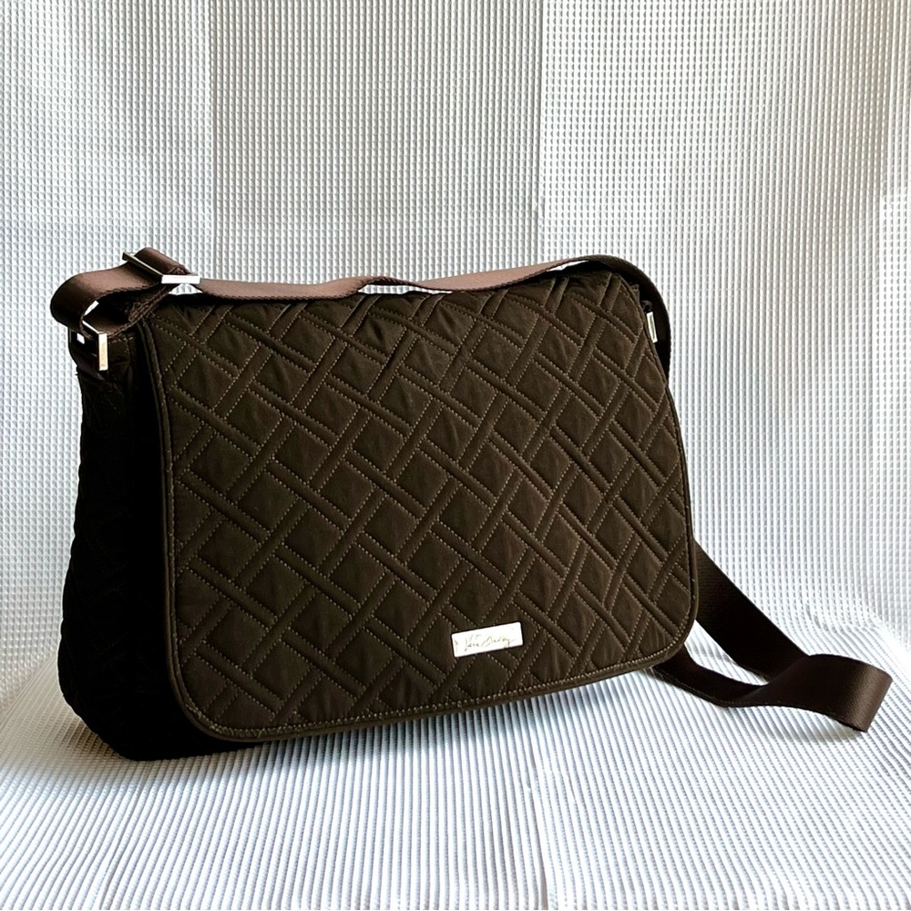 Vera Bradley / Laptop Messenger Bag / Espresso
